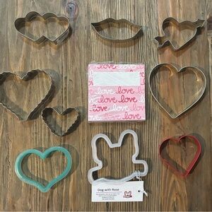 Great collection of Valentines Day cookie cutters